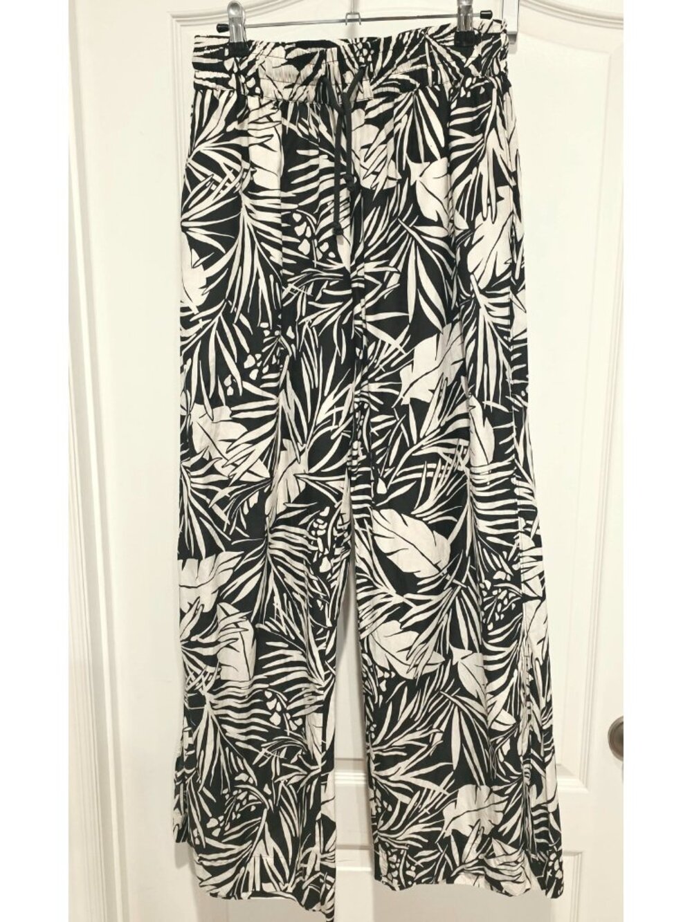 Frame Womens Palazzo Pants Black White Tropical Leaf Print Drawstring Beach M - Picture 2 of 3